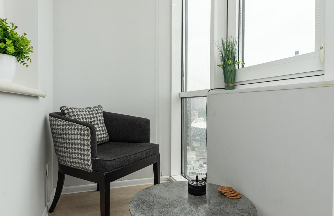 Royal Tower Residence Big Vip Apartment In Center Floor 27 Kyjev Exteriér fotografie